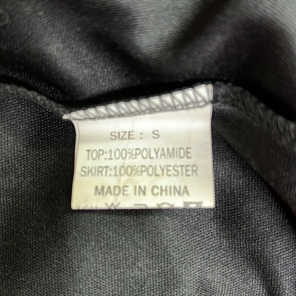 Tobi Fit and Flare Black Sequin Dress. Sheer lined Skirt. Tiny Sequins Stretch S - Picture 8 of 9